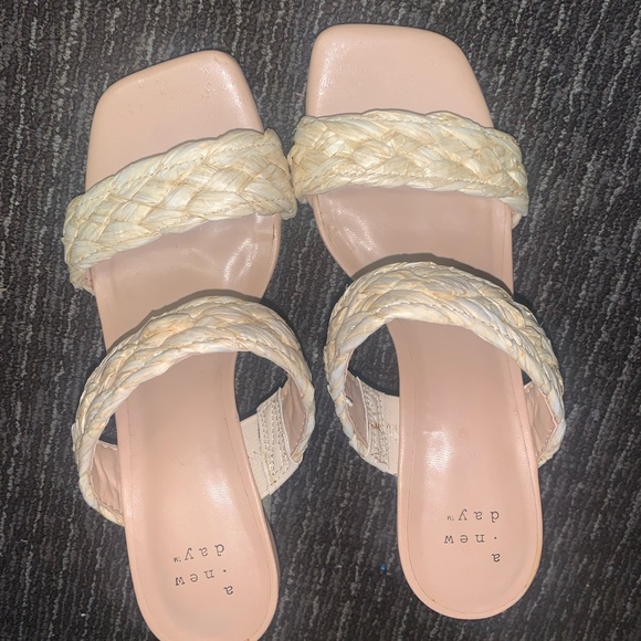 A New Day Square basil open toe heels straw strap size 6 - Picture 2 of 7